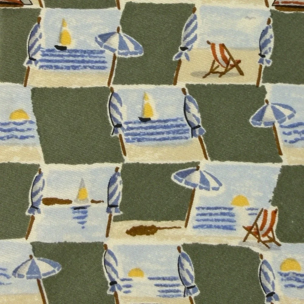 Vintage Banana Republic Silk Tie Made Italy Beach Sailboat Umbrella 57x3.75